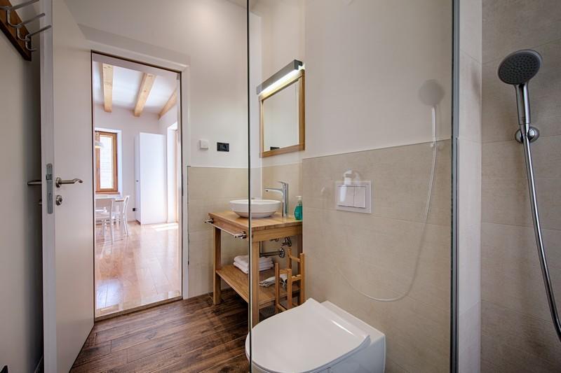 Apartments Villa Glorija Комижа Экстерьер фото